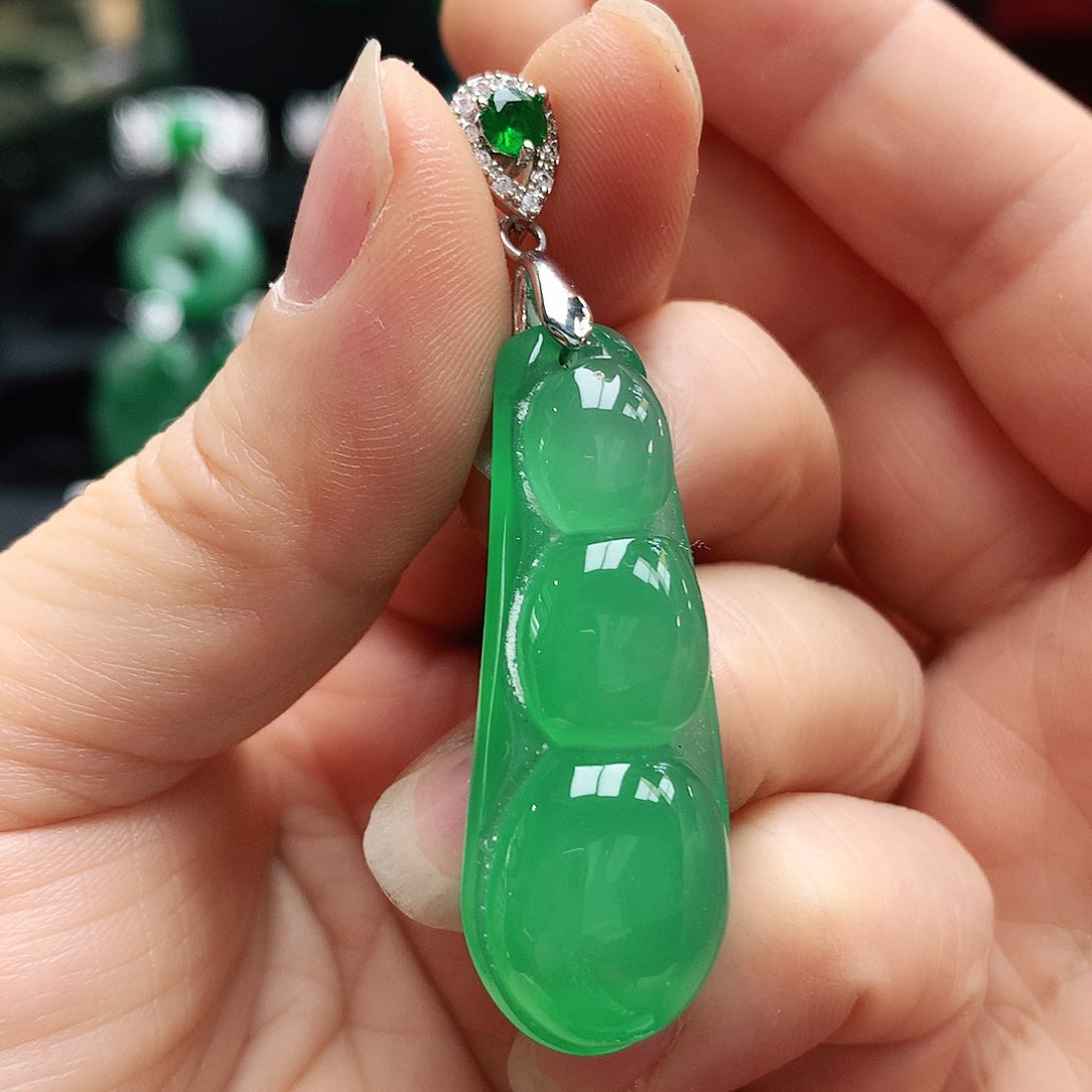 玛瑙/玉髓吊坠未镶嵌