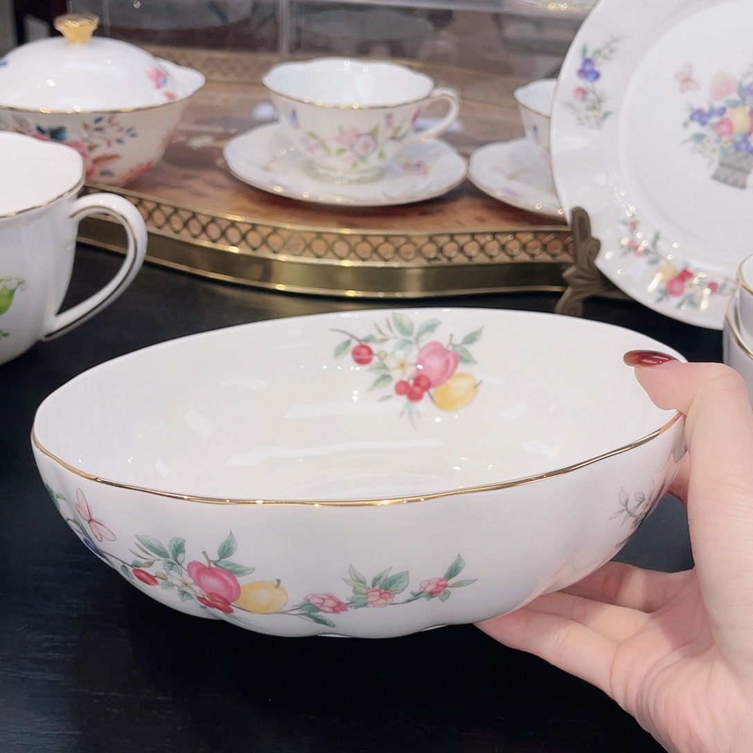 骨瓷21厘米汤碗////