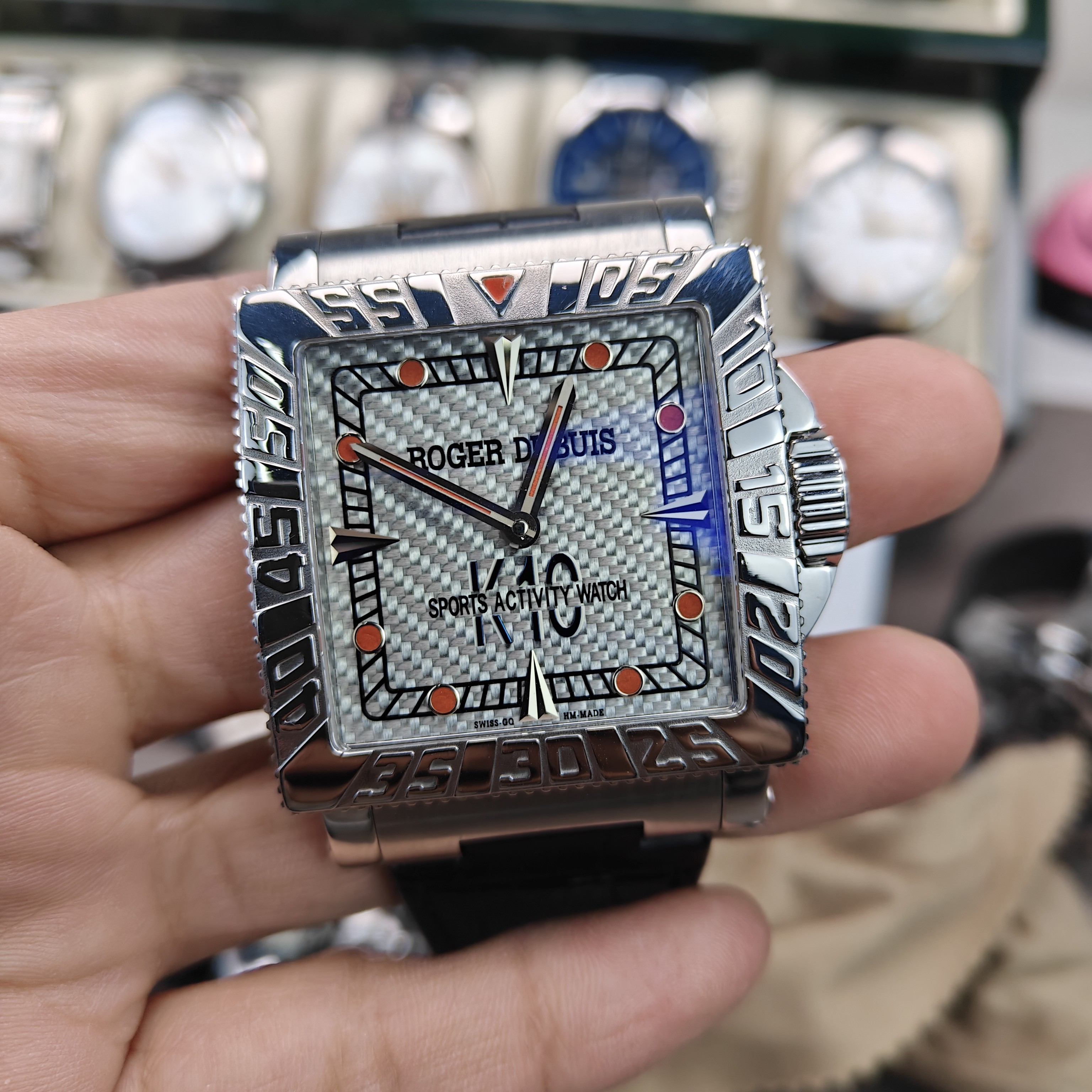 95新  Roger Dubuis罗杰杜彼历史系列K10，自动机械男表，限量888支