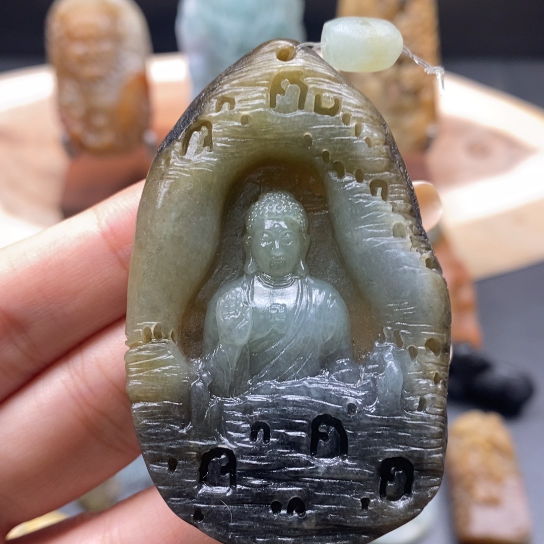 定制翡翠未镶嵌翡翠