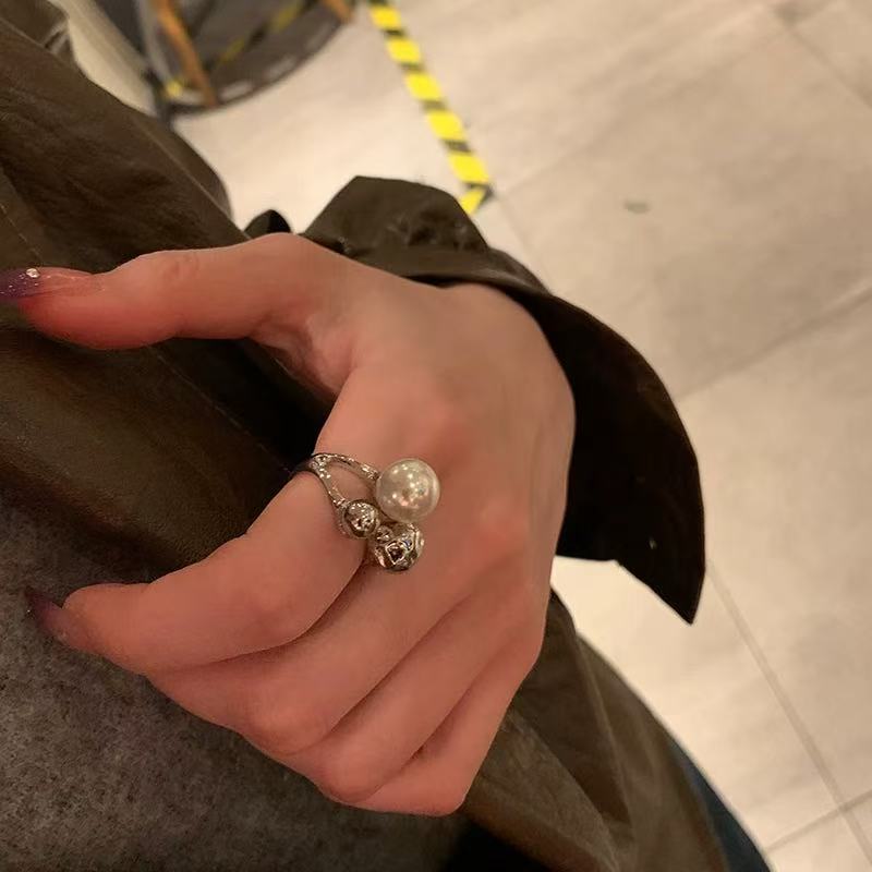 铜合金戒指 时尚个性珍珠戒指女食指戒指环气质戒子