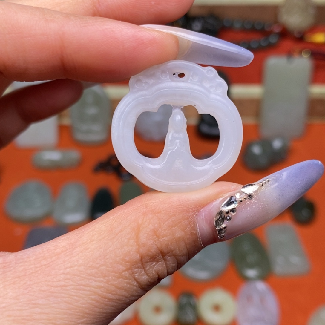 和田玉颈饰未镶嵌穿绳需备注