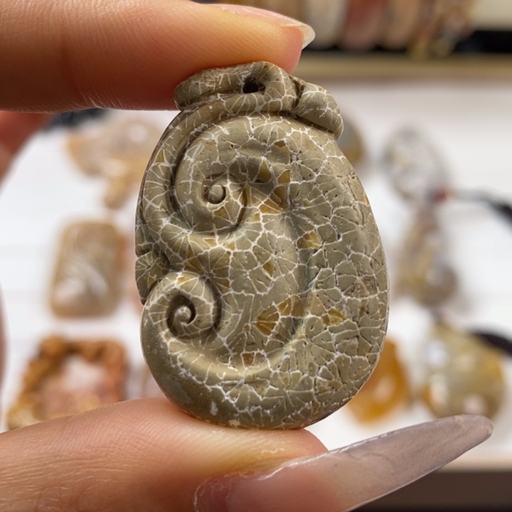 硅化玉吊坠(不含链)未镶嵌24号链接