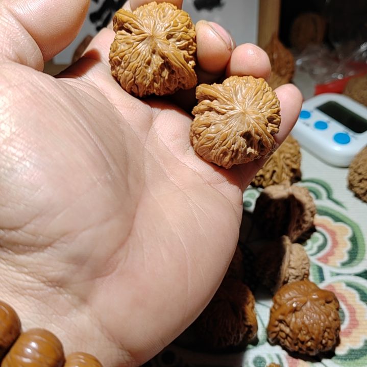 文玩核桃把件39山地磨盘