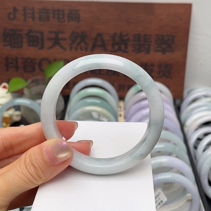 @***甜翡翠未镶嵌手镯55.2正圈