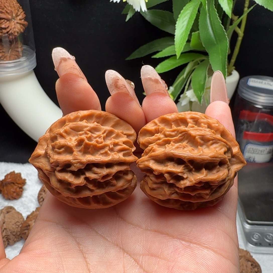 不***夫文玩核桃把件38曹大龙