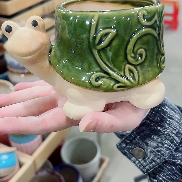 有孔.凑满10元发货多肉陶瓷花盆！