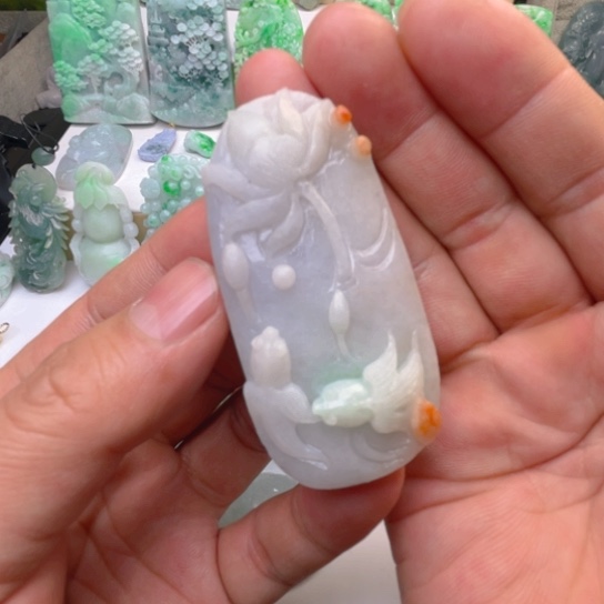 定制翡翠未镶嵌翡翠