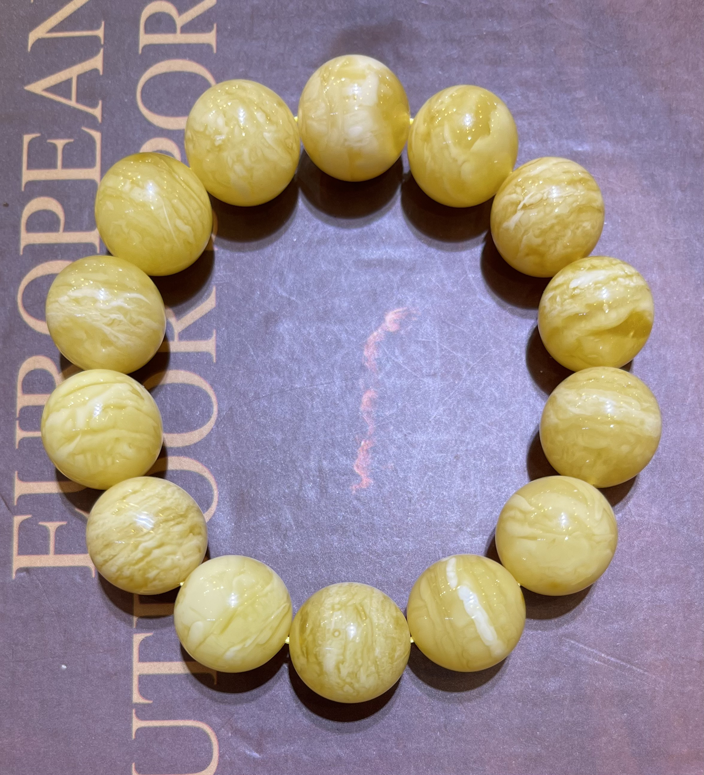 琥珀白花蜜蜡虎皮纹圆珠手串，16-17m，35.2g，天然原矿