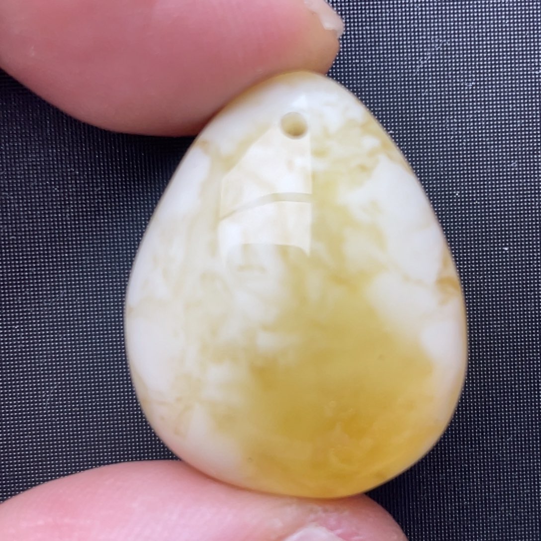 蜜蜡颈饰未镶嵌蜜蜡吊坠