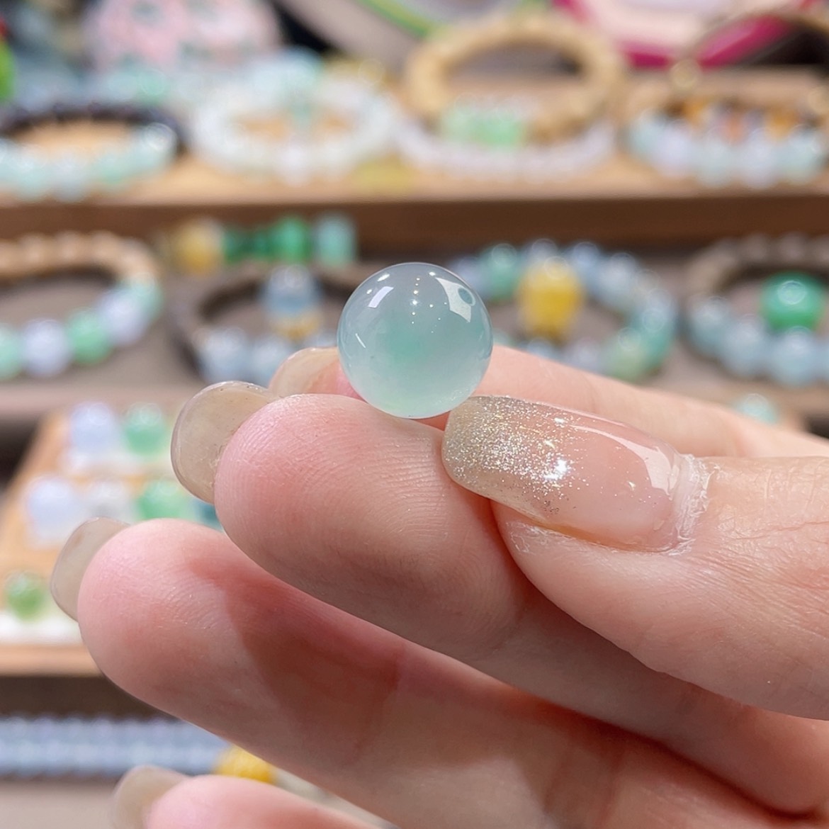 【闪购商品】翡翠颈饰未镶嵌薄荷