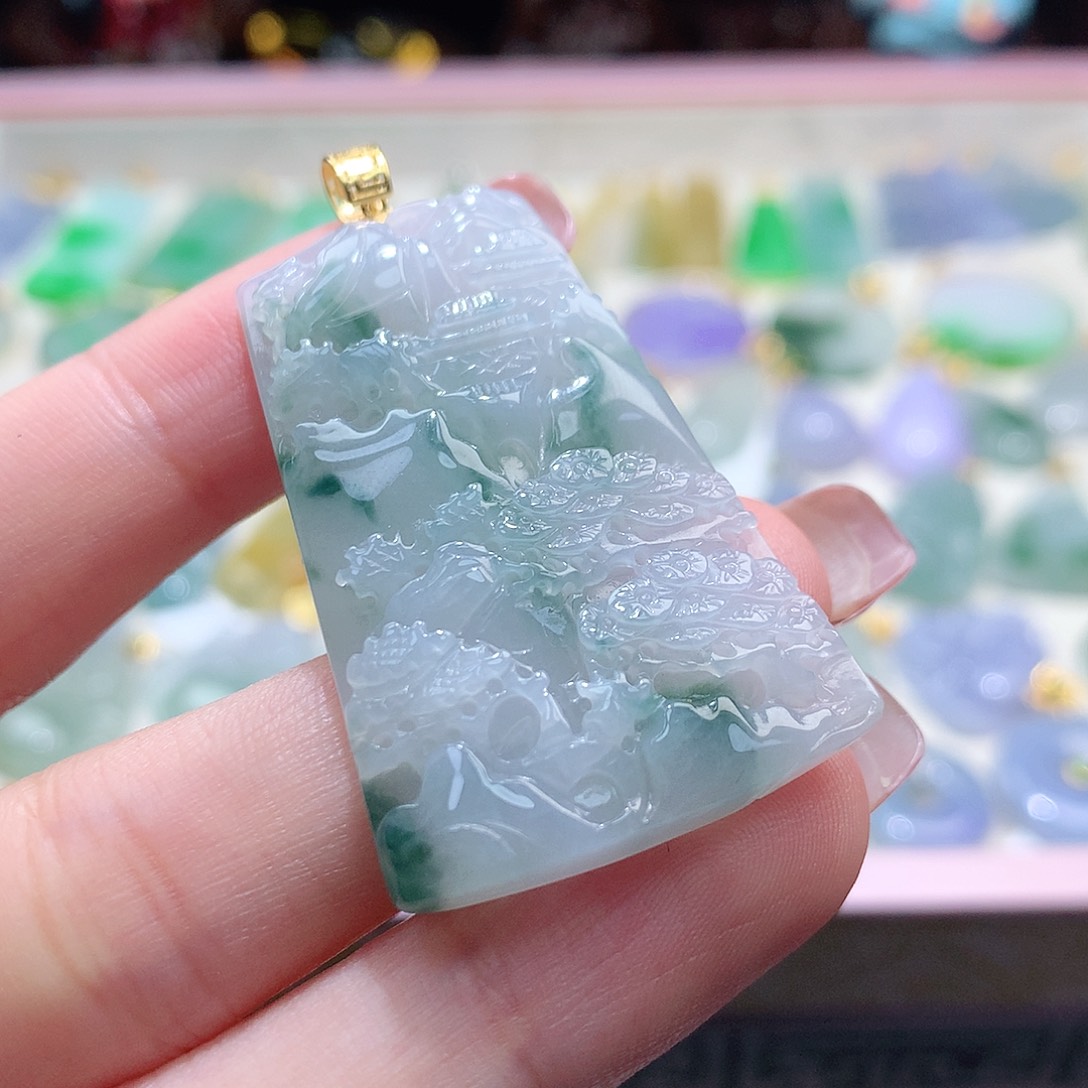 翡翠未镶嵌颈饰翡翠