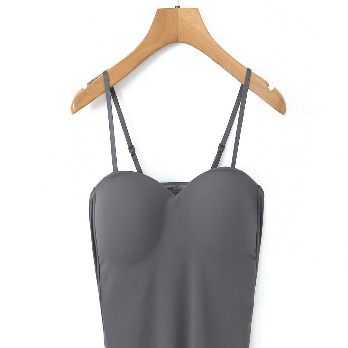 美拉德穿搭带胸垫海鸥领美背吊带大码女装胖mm背心内搭