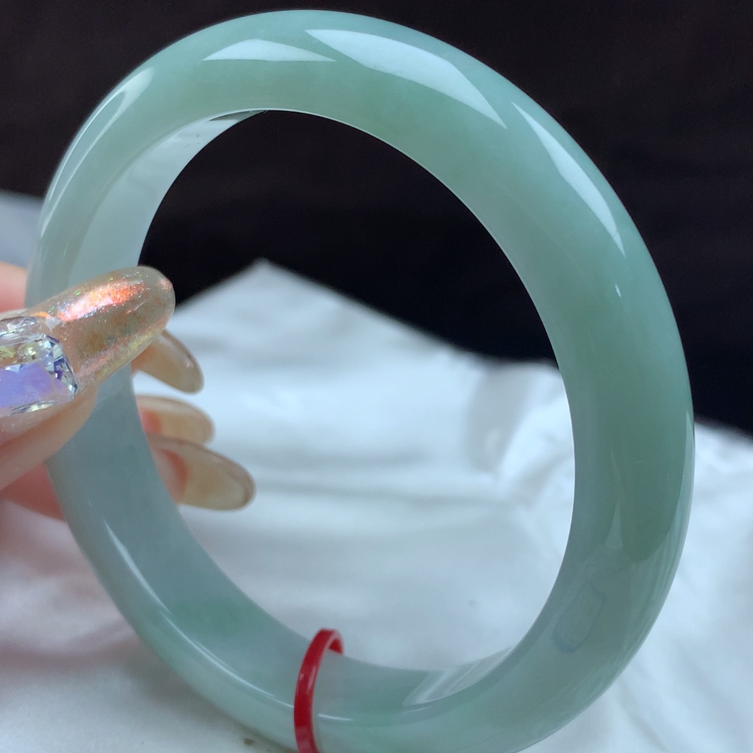 翡翠手镯未镶嵌78081，