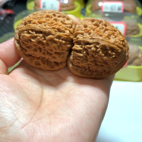 吊坠文玩核桃张*健拉丝三角疆