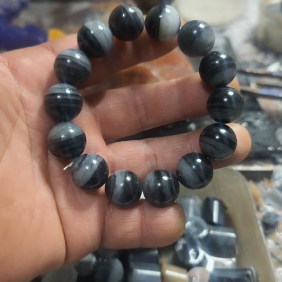 石英质玉未镶嵌手链