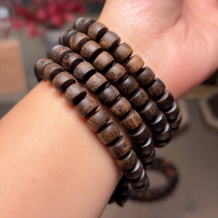 沉香手串越南瘤疤富森红土0.6✖️0.8✖️108