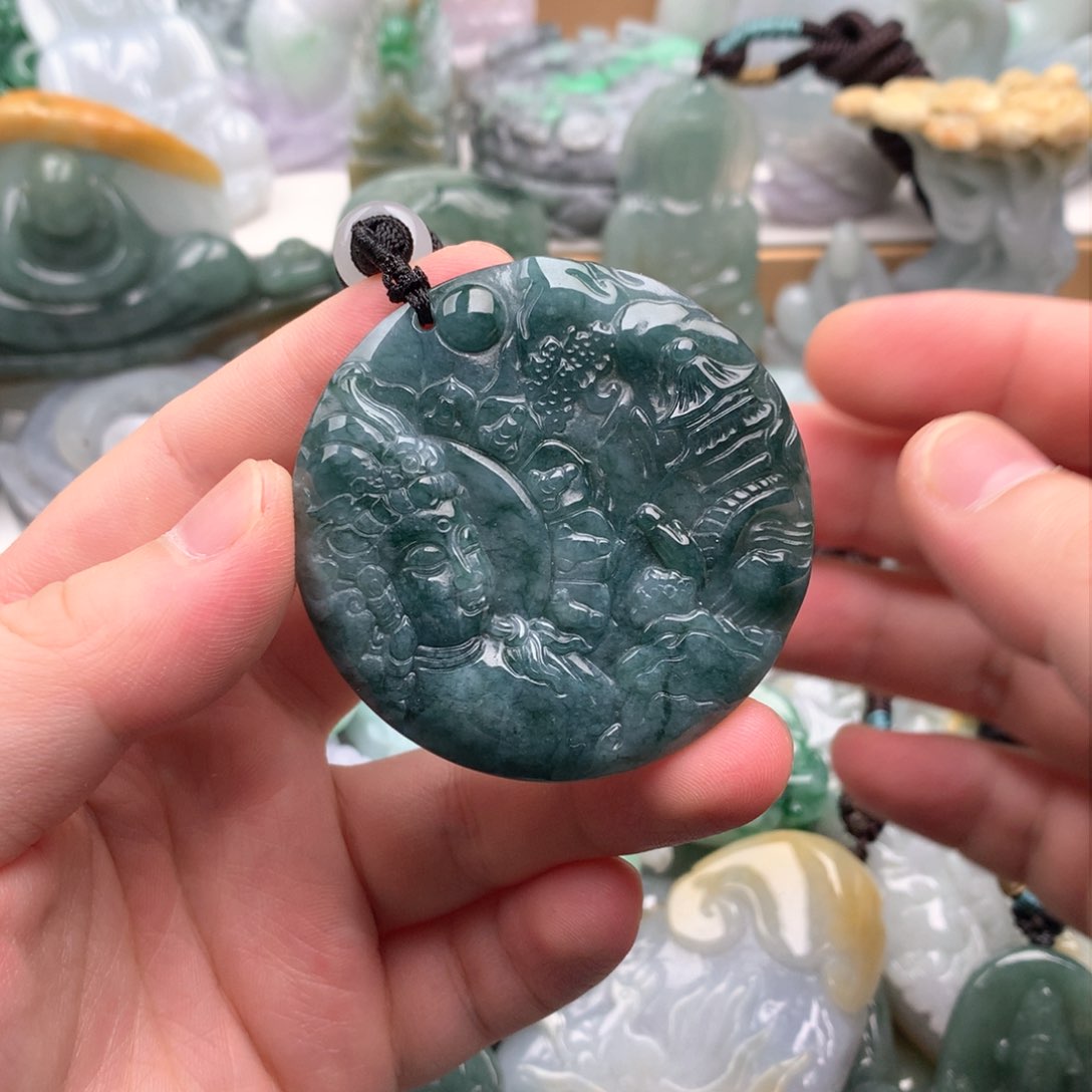吊坠(不含链)未镶嵌翡翠