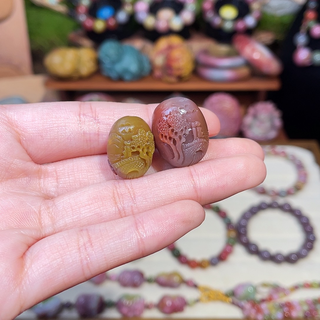 *****玛瑙/玉髓未镶嵌珠宝半成品盐源玛瑙山水蛋蛋