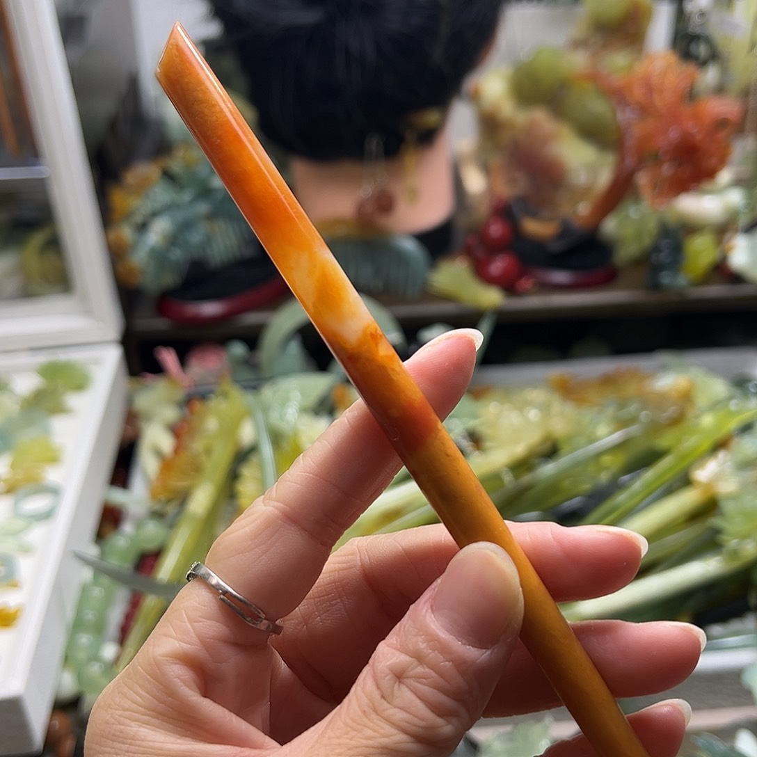 蛇纹石玉发饰合金