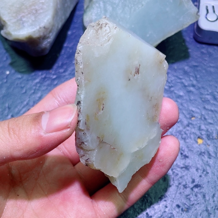 和田玉未镶嵌珠宝半成品