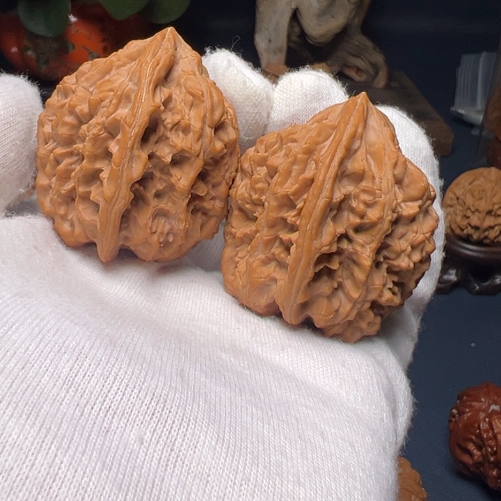 文玩核桃吊坠老*壁虎