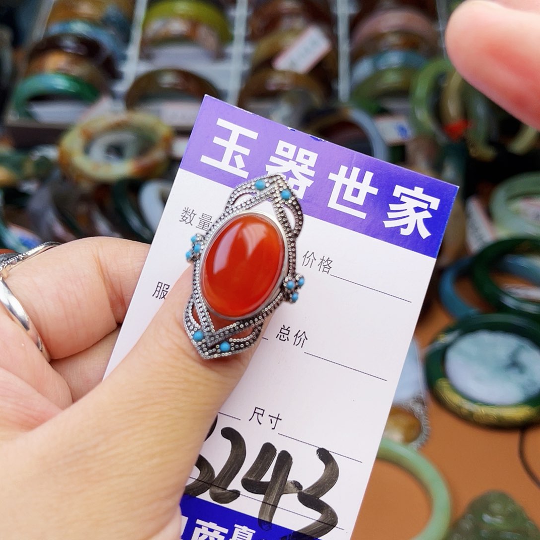 石英质玉颈饰银S925镶嵌