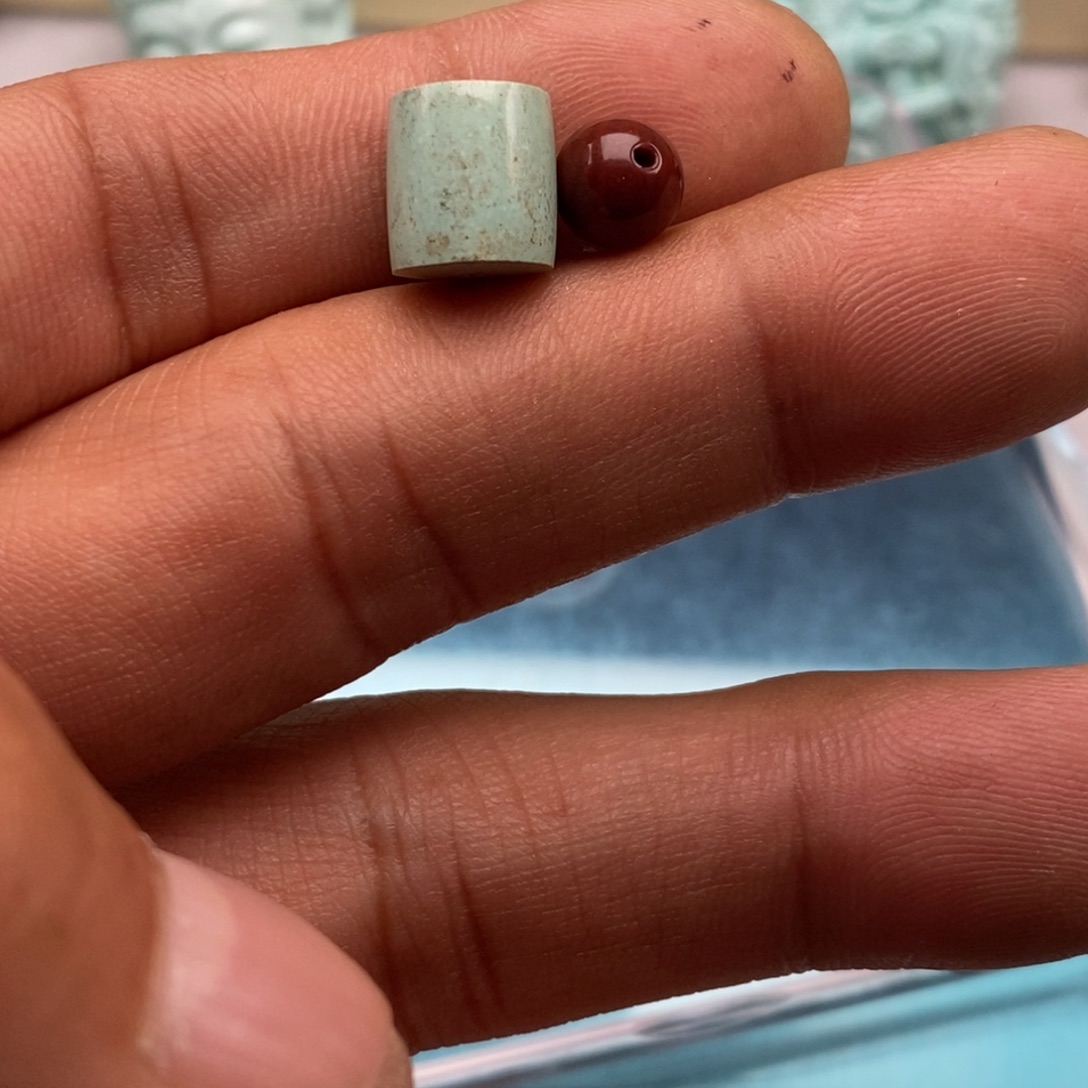 大***脸南红玛瑙未镶嵌珠宝半成品