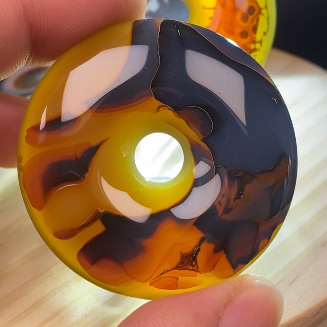 玛瑙/玉髓未镶嵌颈饰挂件