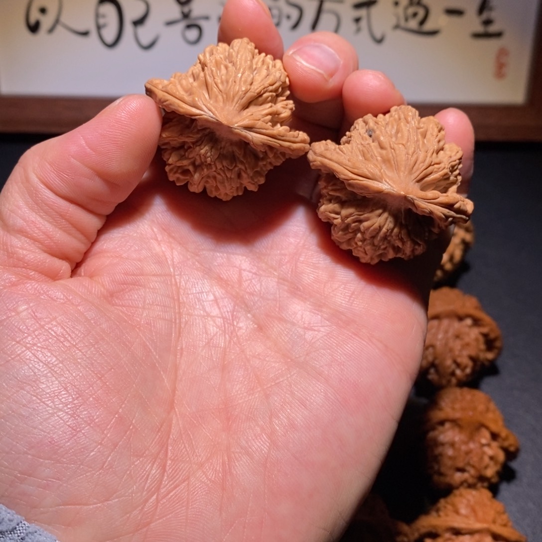 文玩核桃吊坠6号麦穗虎头41尺全品