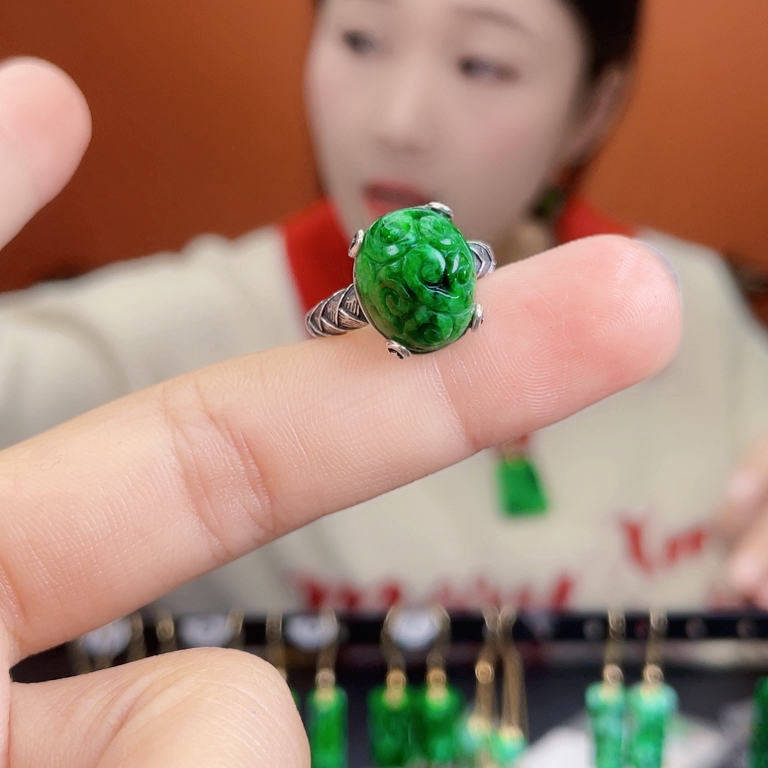 翡翠银S925镶嵌耳饰