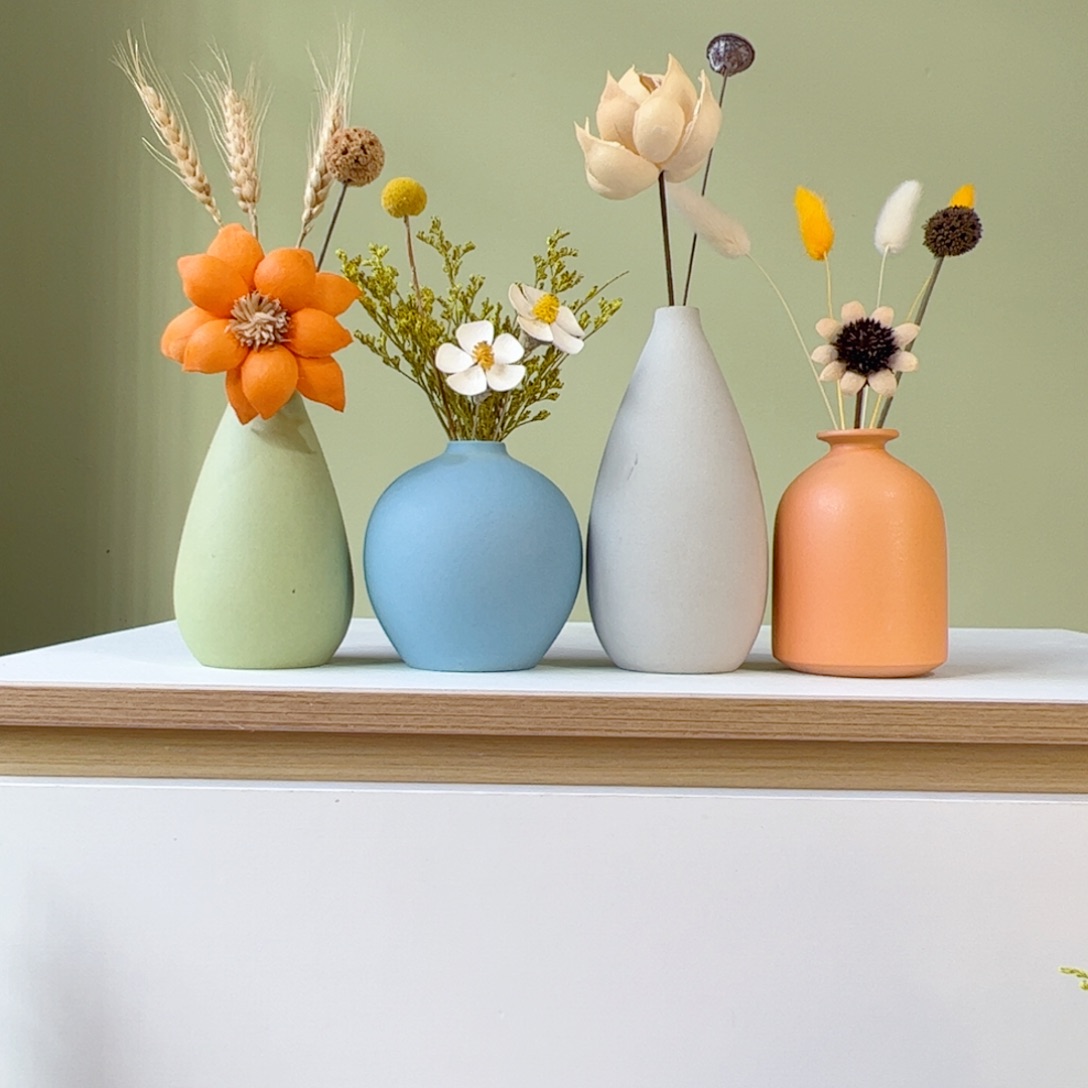 瓷片陶瓷花瓶带花高度20-30厘米左右