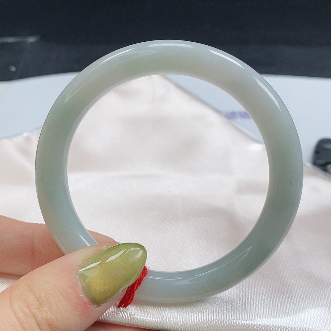 【闪购商品】翡翠手镯（圆镯）未镶嵌239号