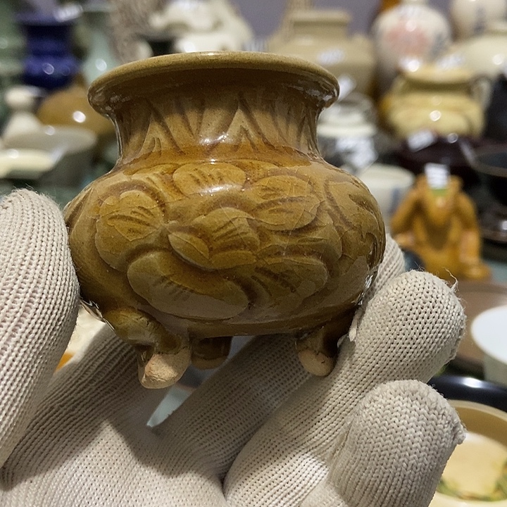 瓷片瓷器等艺术形式