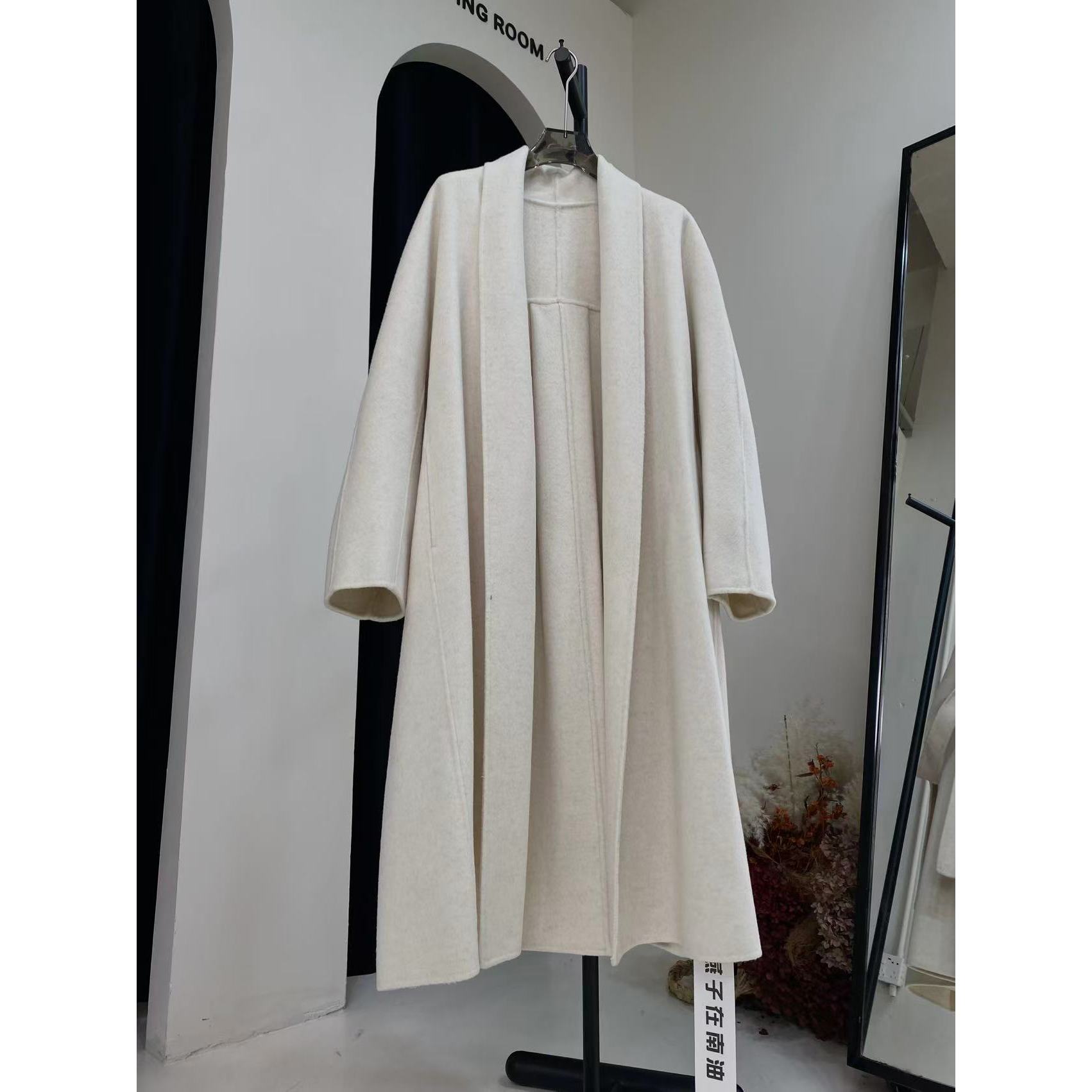 深圳南油高端女装批发气质百搭时尚设计师系带浴袍长款大衣4277