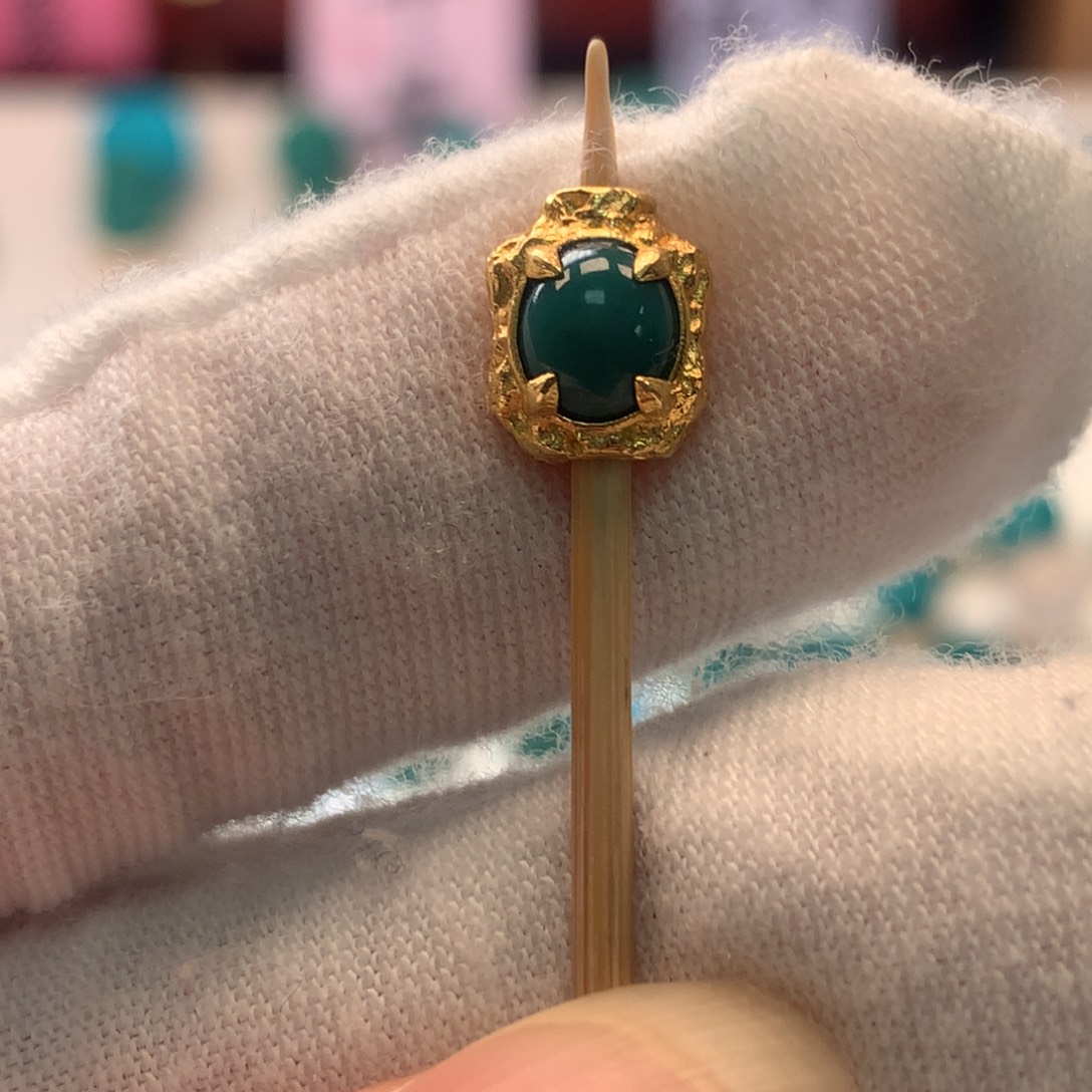 绿松石18K金镶嵌配饰j