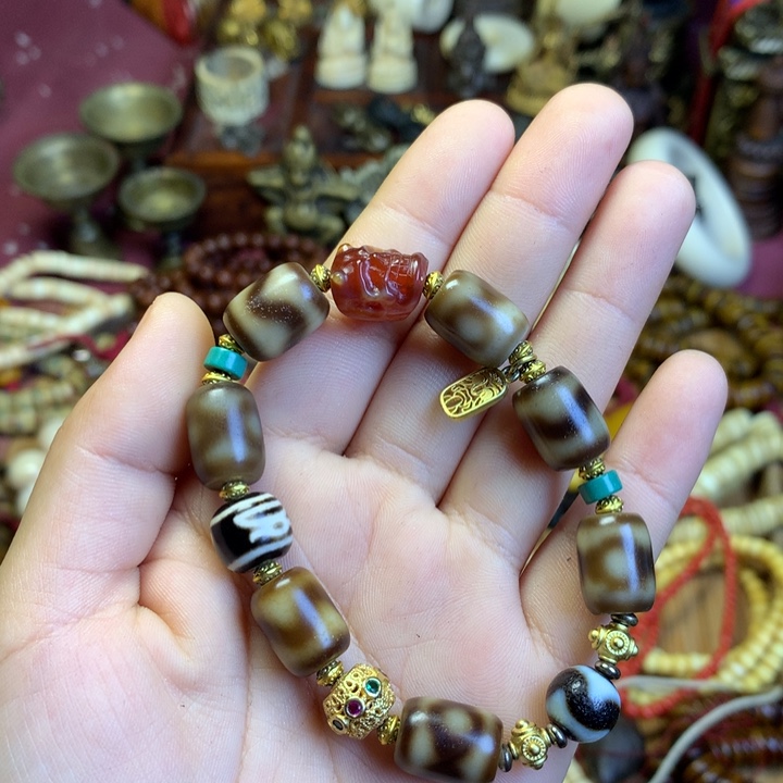 星月菩提吊坠藏传喜马拉雅艺术品