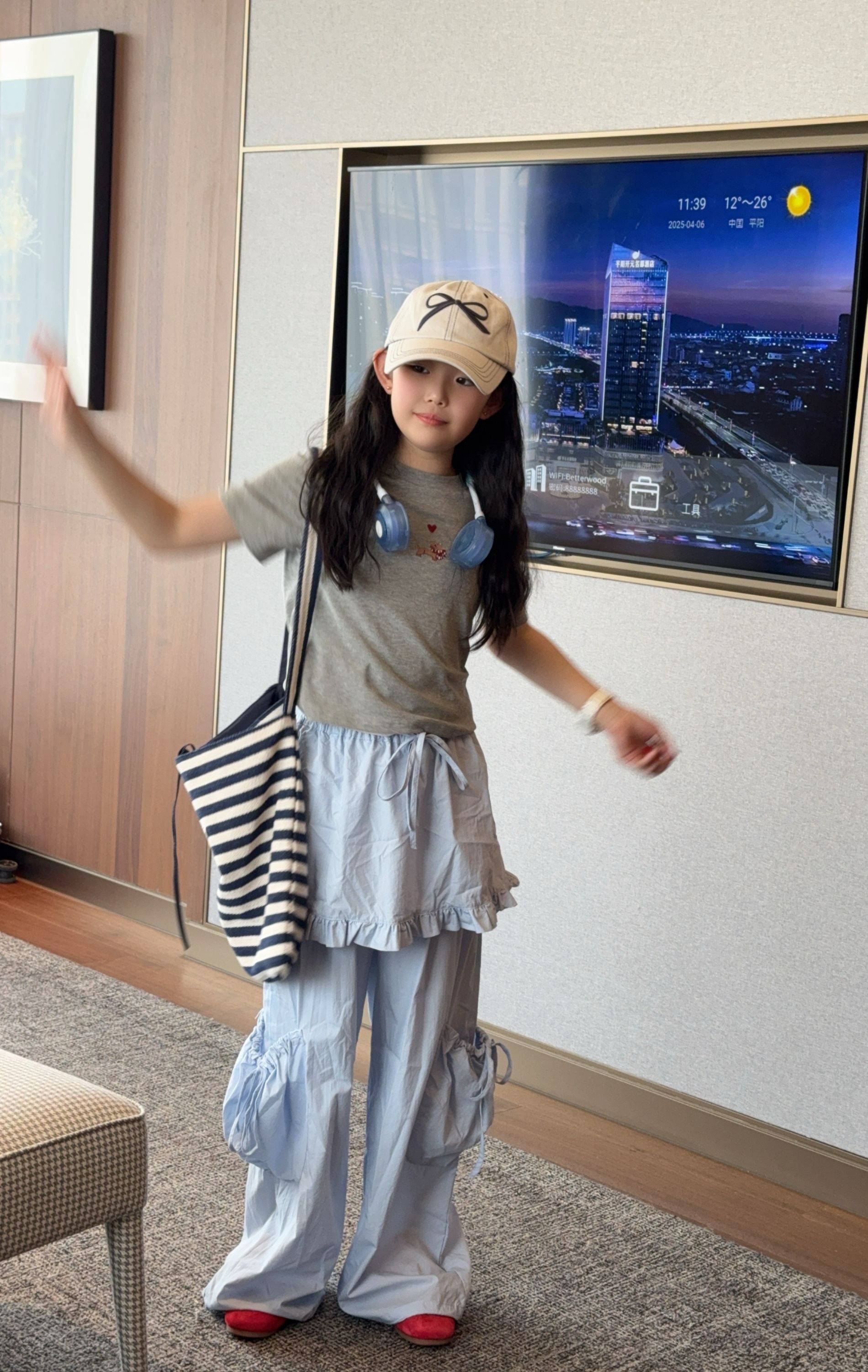 现货   【爱心狗狗】夏季儿童女童小板型休闲短袖男童T恤25076