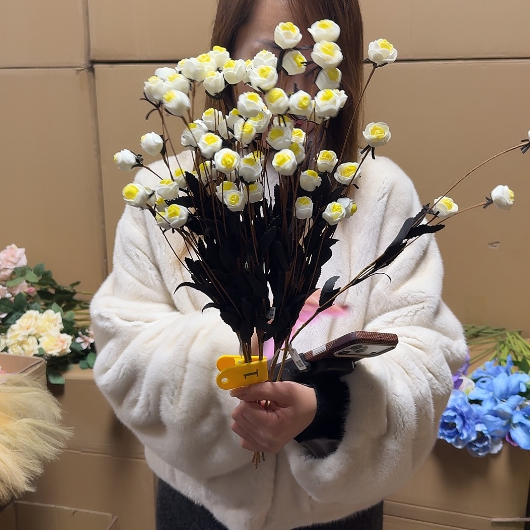 1号「闪购」仿真花，公主请下单