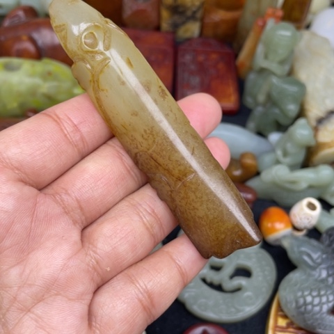 蛇纹石玉未镶嵌颈饰17