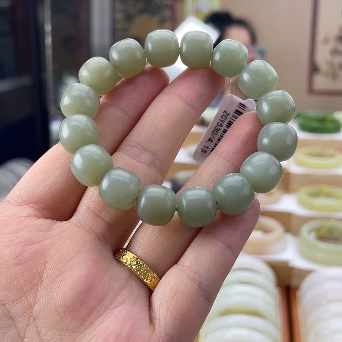 手链未镶嵌和田玉