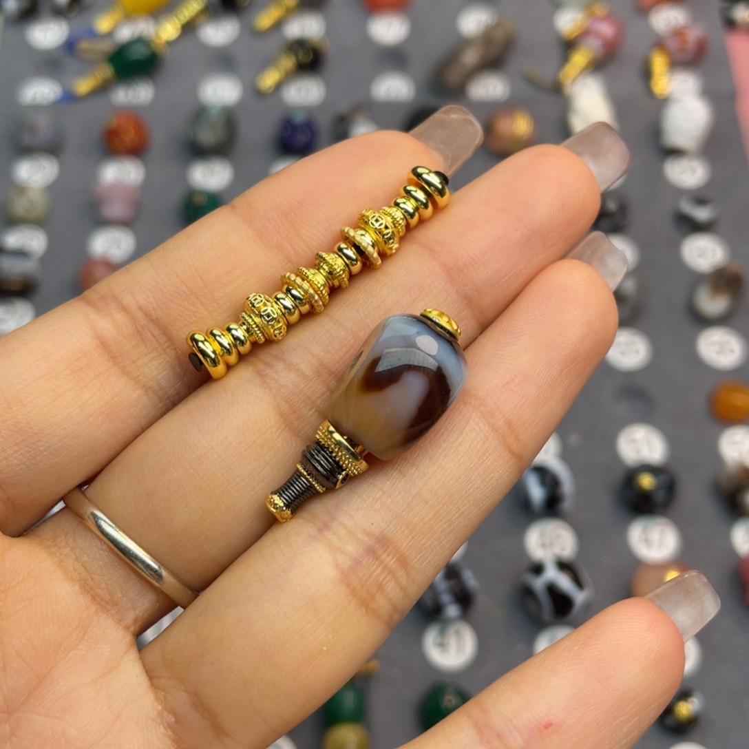 玛瑙/玉髓配饰合金咿*