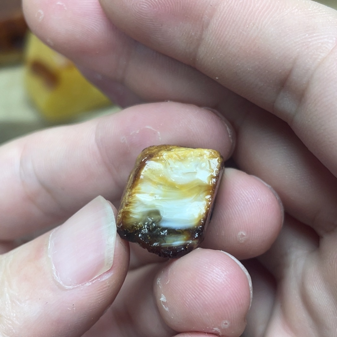 未镶嵌定制琥珀定制