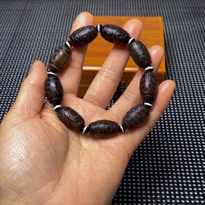 【闪购商品】玛瑙/玉髓未镶嵌手链不**物