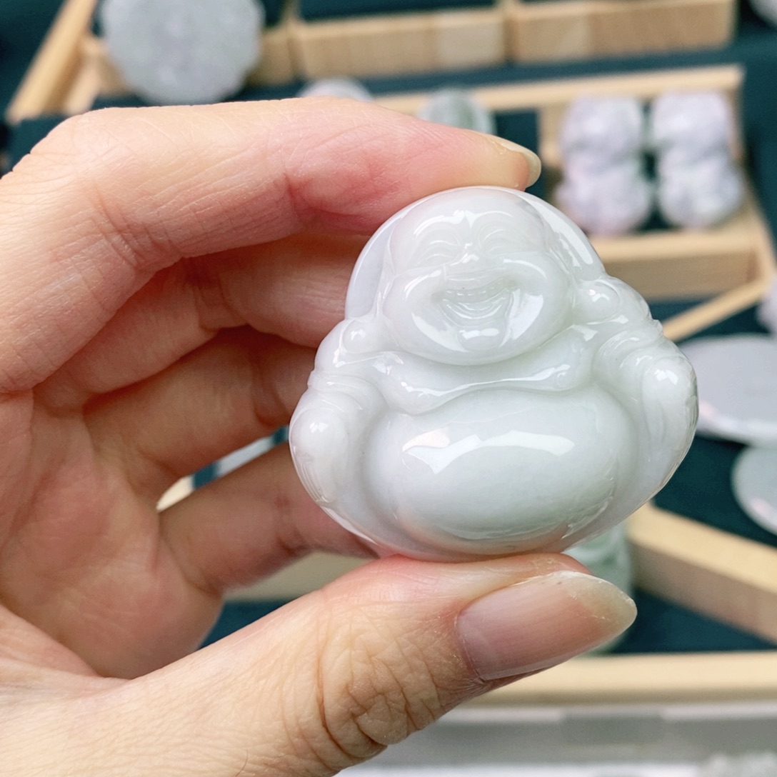 颈饰未镶嵌翡翠佛公