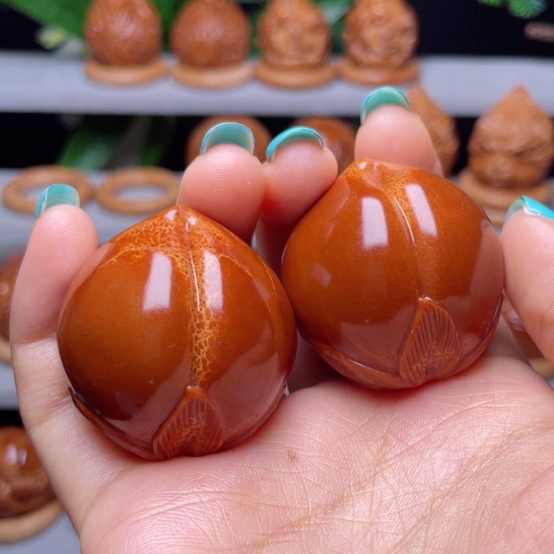 吊坠橄榄核寿桃手球3.7