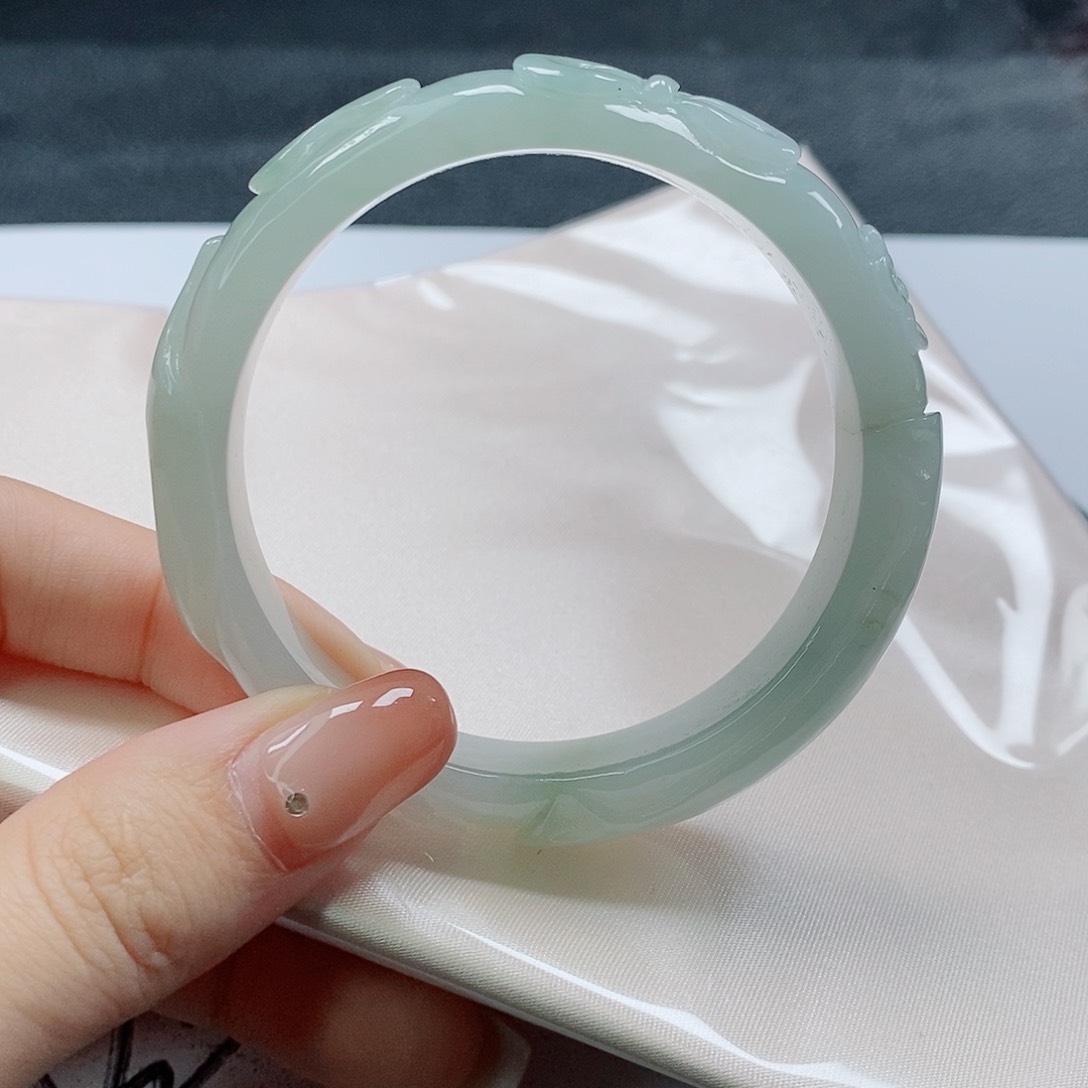 【闪购商品】未镶嵌手镯翡翠475号