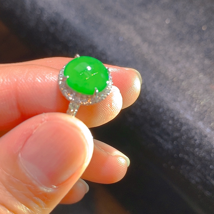 【闪购商品】翡翠颈饰银S925镶嵌翡翠