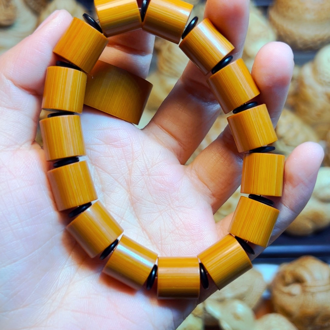 石***鱼竹根雕竹雕手串。     