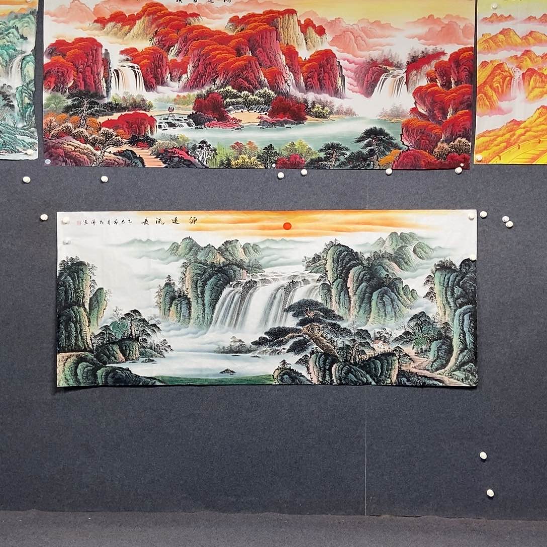 国画小八尺山水一副